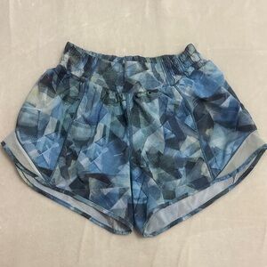 Lululemon Athletica Hotty Hot Patterned 4in Shorts